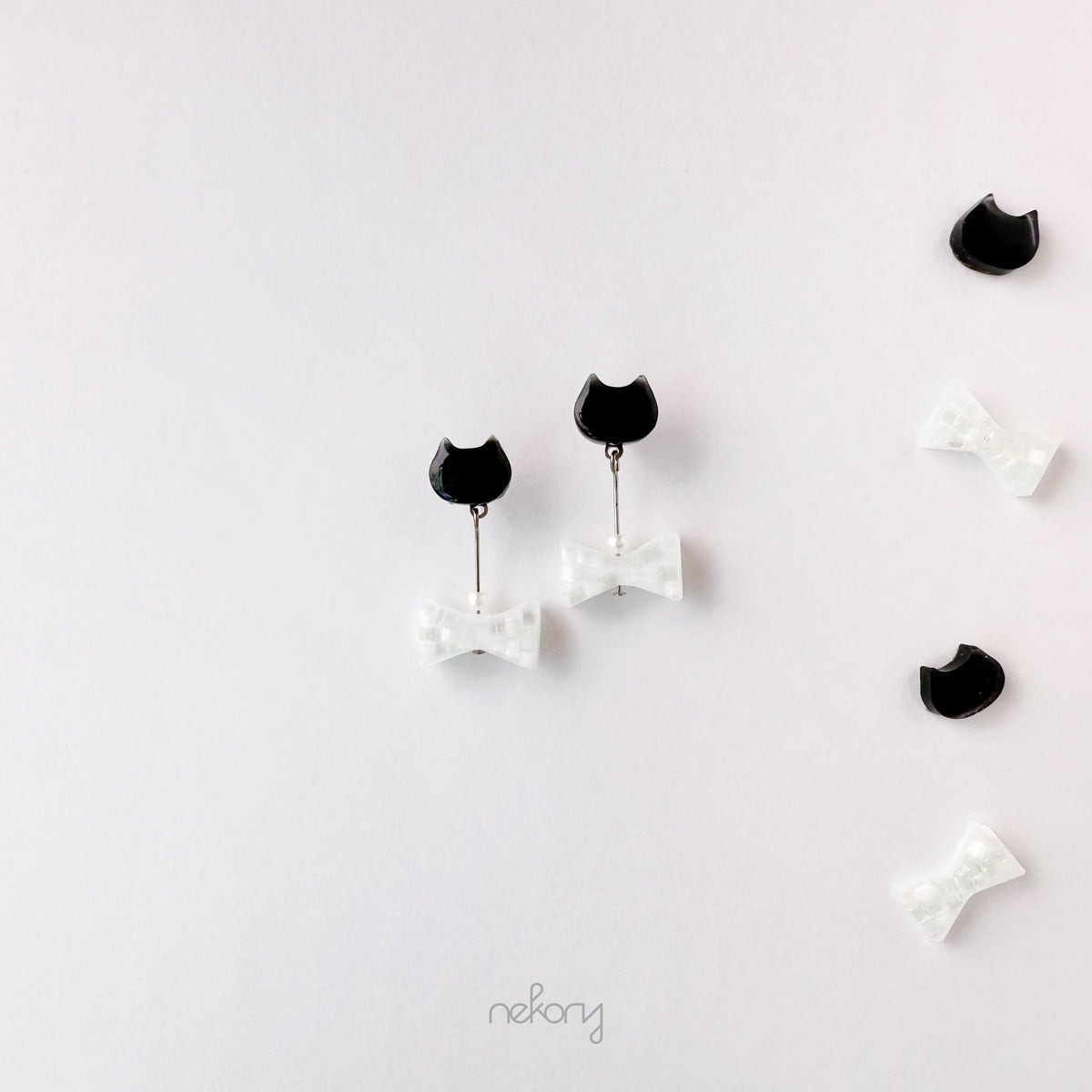 Luna Earrings - Cat & Ribbon Dangle