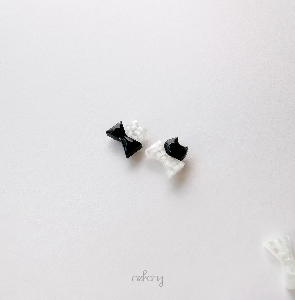 Luna Earrings - Cat & Ribbon Studs